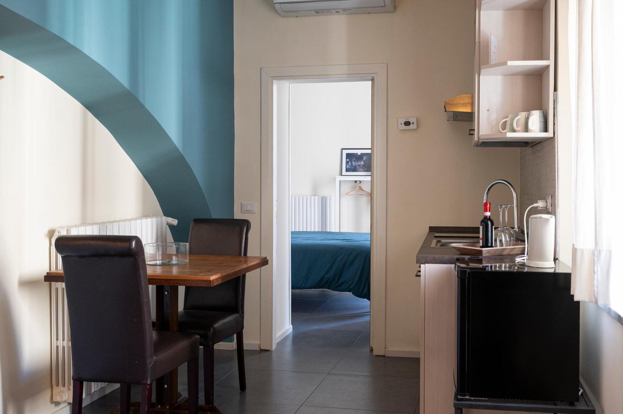 Palazzo Della Loggia B&B Napoli Bagian luar foto
