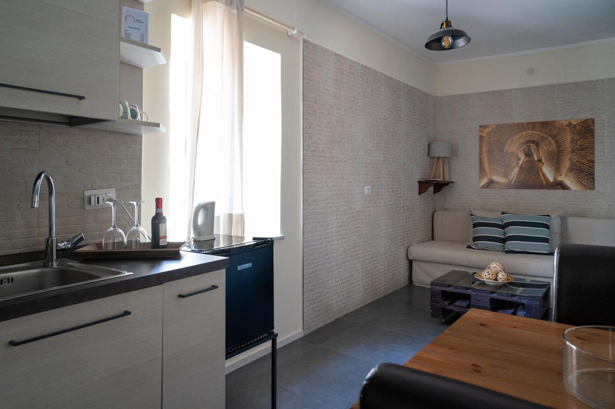 Palazzo Della Loggia B&B Napoli Bagian luar foto