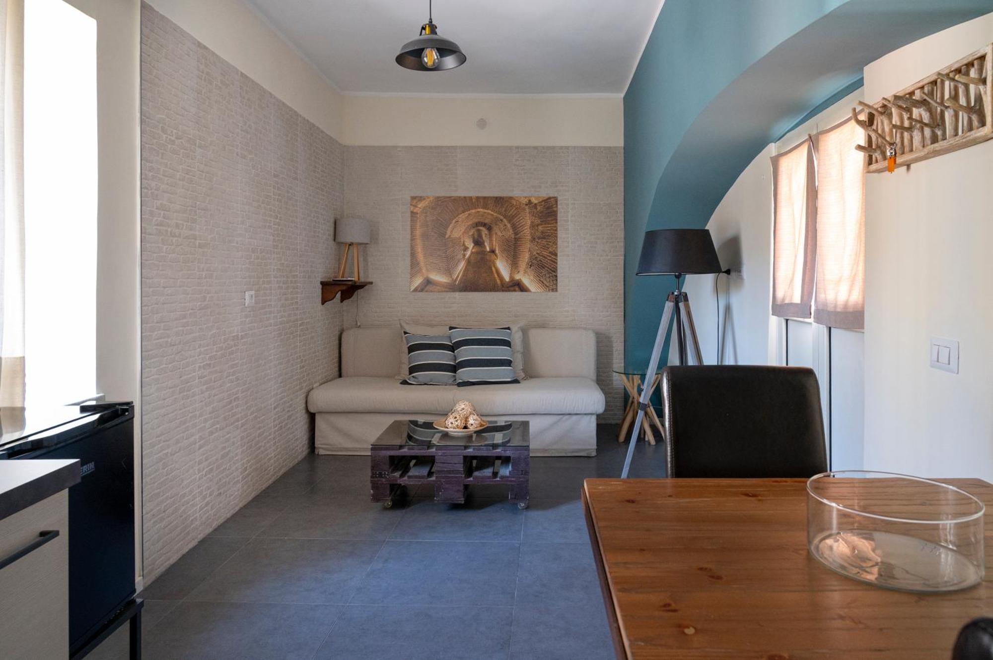 Palazzo Della Loggia B&B Napoli Bagian luar foto